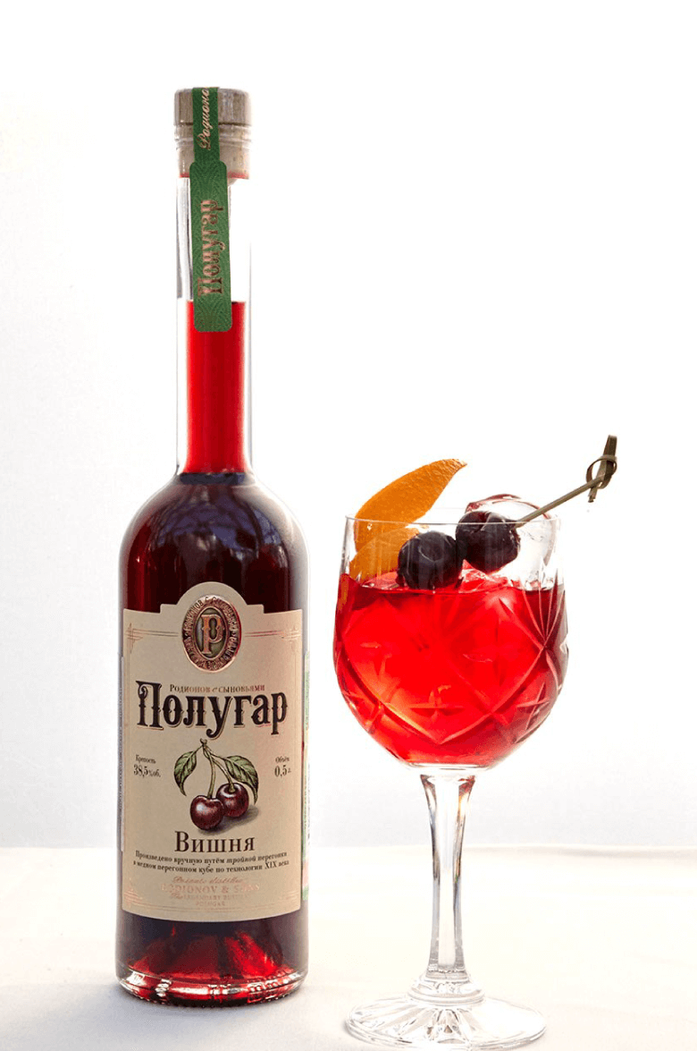 Полугар Вишня 0.5 л