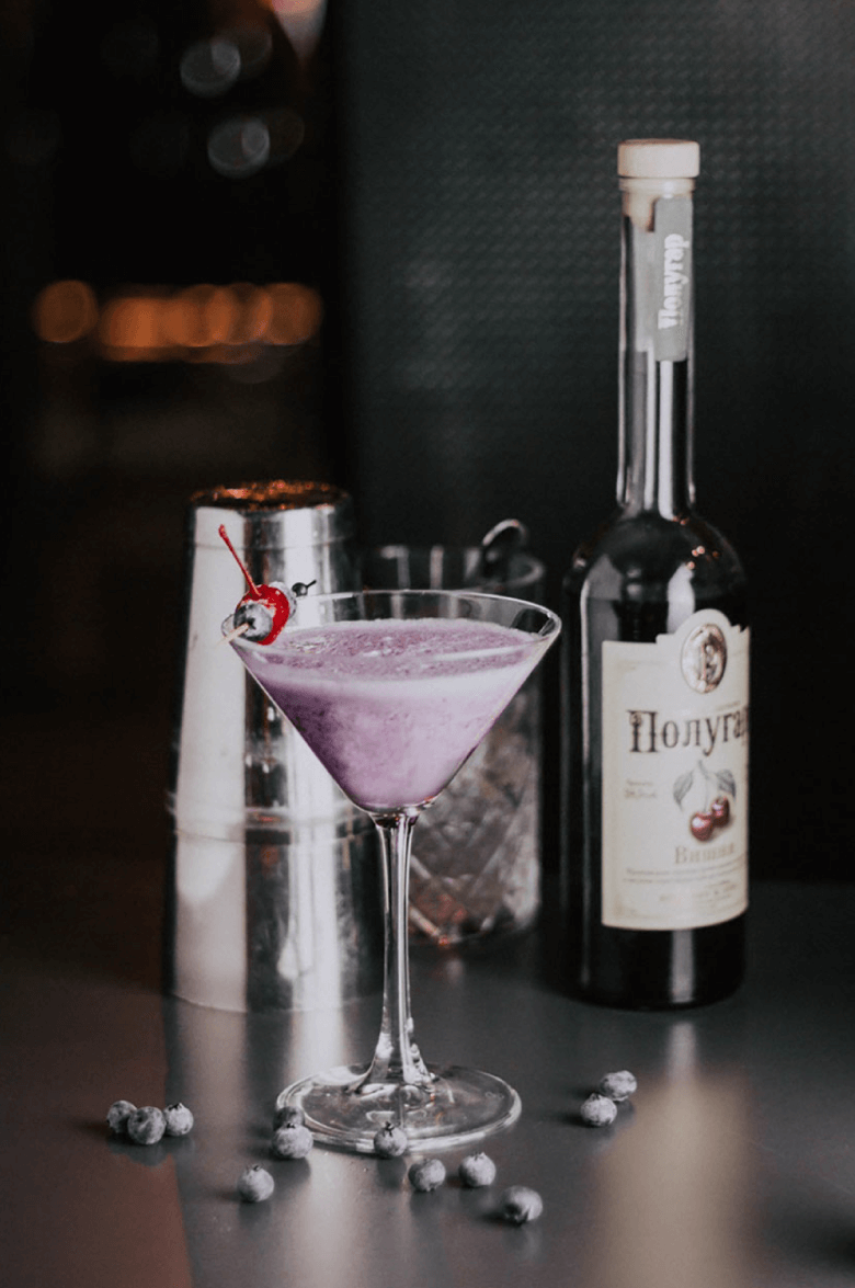 Полугар Вишня 0.5 л